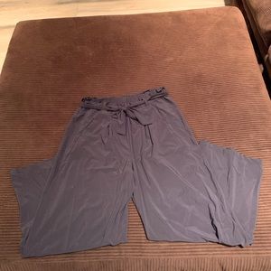 Black high waisted dress pants